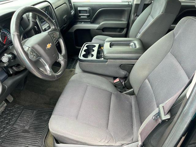 Photo of 2017 Black Chevrolet Silverado 1500