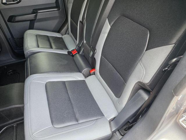 Photo of 2024 Carbonized Gray Metallic Ford Bronco