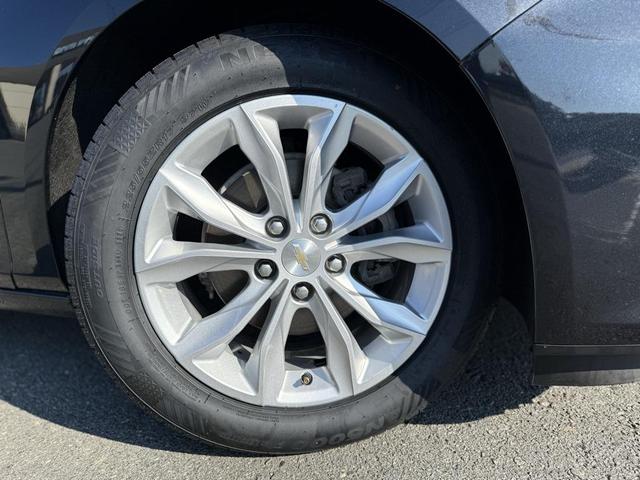 Photo of 2023 Dark Ash Metallic Chevrolet Malibu