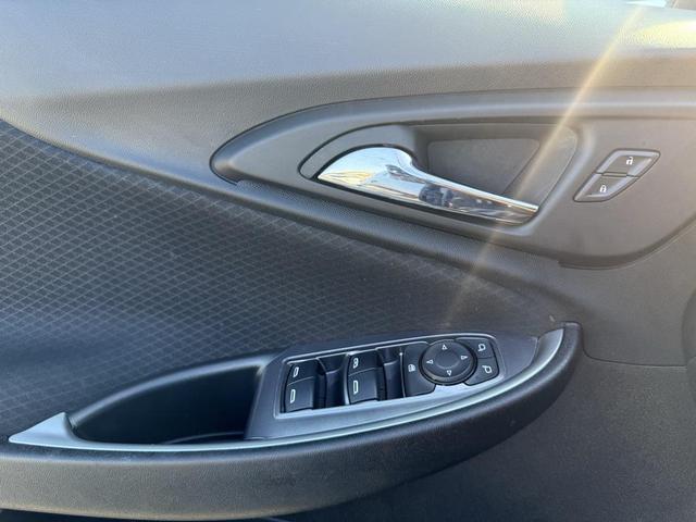 Photo of 2023 Dark Ash Metallic Chevrolet Malibu