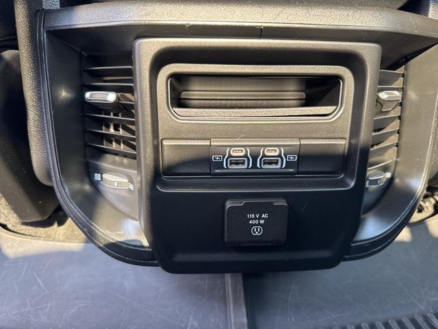 Photo of 2022 Bright White Clearcoat RAM 1500