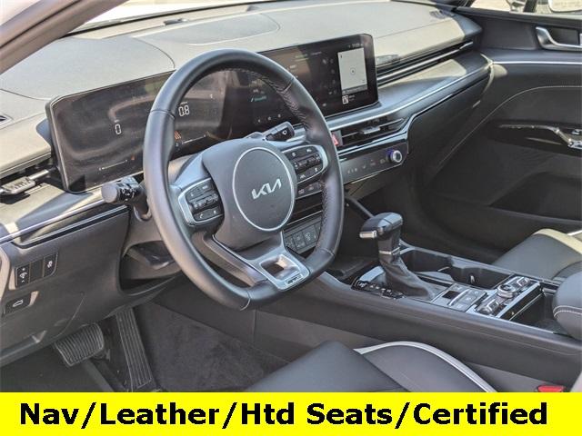 Photo of 2025 Snow White Pearl Kia K5