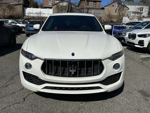 Photo of 2020 White Maserati Levante