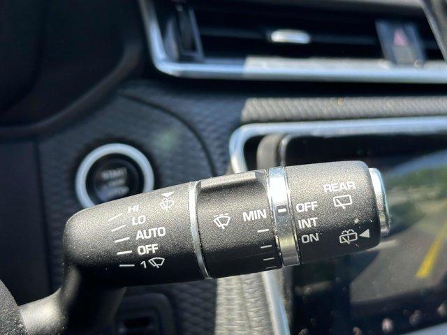 Photo of 2018 Black Land Rover Range Rover Velar