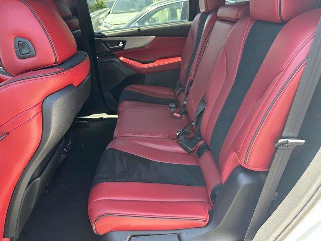 Photo of 2022 White Acura MDX