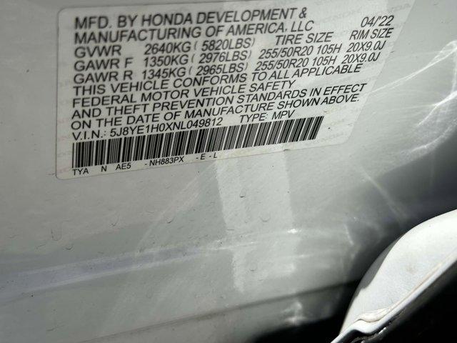 Photo of 2022 White Acura MDX