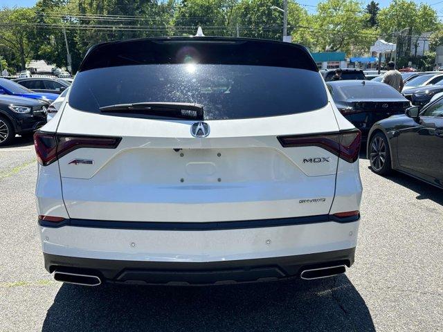Photo of 2022 White Acura MDX