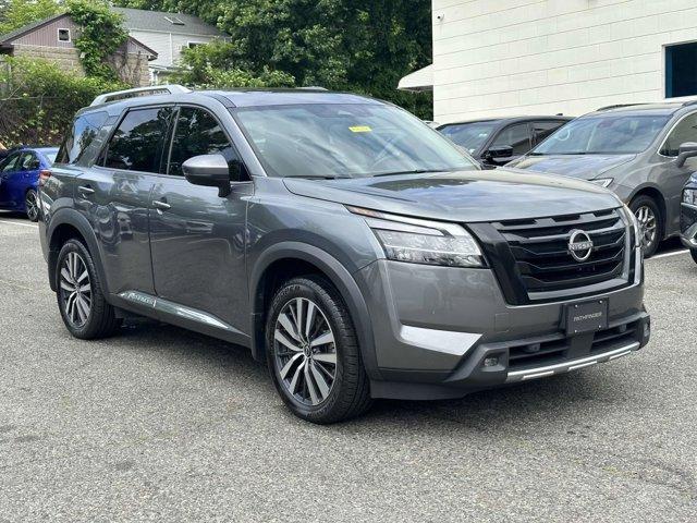 2022 Nissan Pathfinder