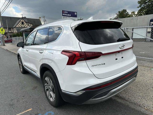 Photo of 2023 White Hyundai SANTA FE