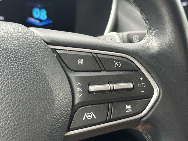 Photo of 2023 White Hyundai SANTA FE