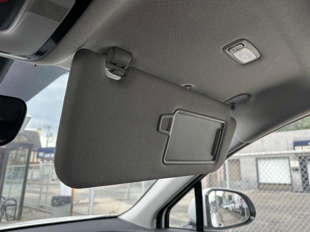 Photo of 2023 White Hyundai SANTA FE