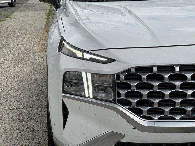 Photo of 2023 White Hyundai SANTA FE