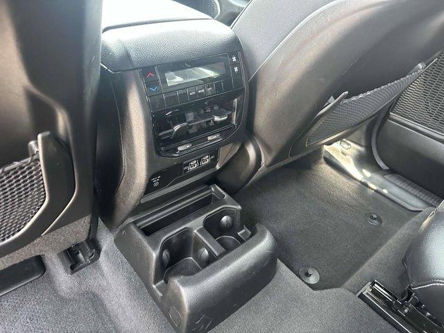 Photo of 2022 Black Jeep Grand Cherokee L