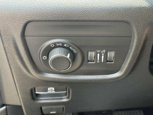 Photo of 2022 Black Jeep Grand Cherokee L