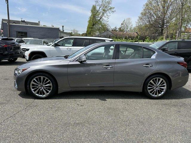Photo of 2022 Gray INFINITI Q50