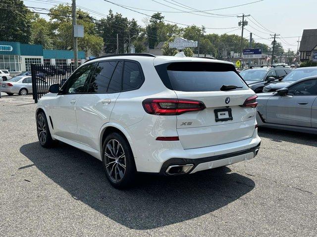 Photo of 2021 White BMW X5