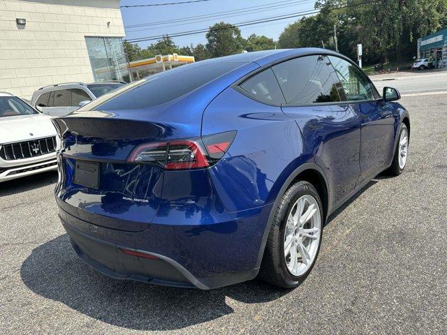 Photo of 2022 Blue Tesla Model Y