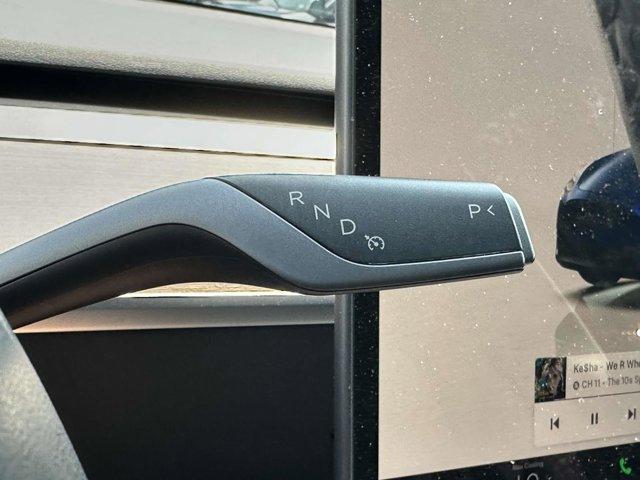 Photo of 2022 Blue Tesla Model Y