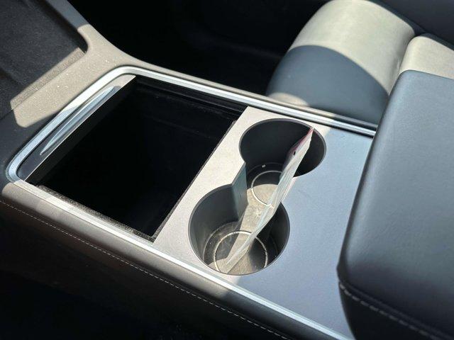Photo of 2022 Blue Tesla Model Y
