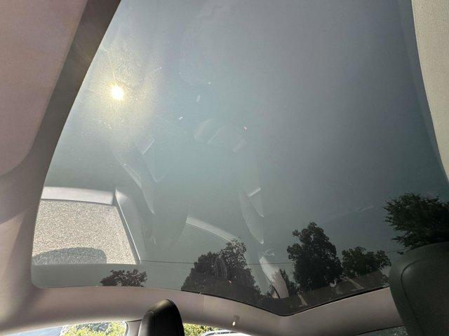 Photo of 2022 Blue Tesla Model Y