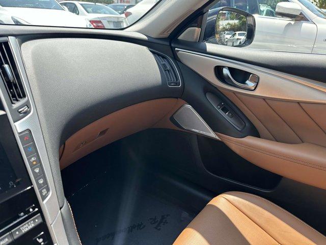 Photo of 2023 White INFINITI Q50