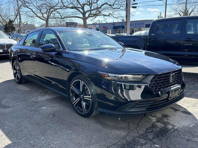 Photo of 2023 Black Honda Accord Hybrid
