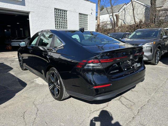 Photo of 2023 Black Honda Accord Hybrid