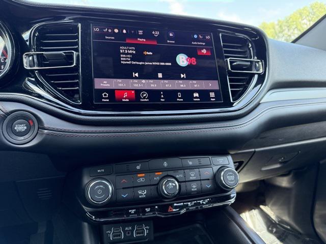 Photo of 2021 Redline 2 Coat Pearl Dodge Durango