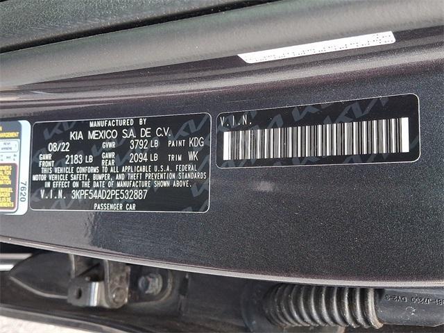 Photo of 2023 Gravity Gray Kia Forte