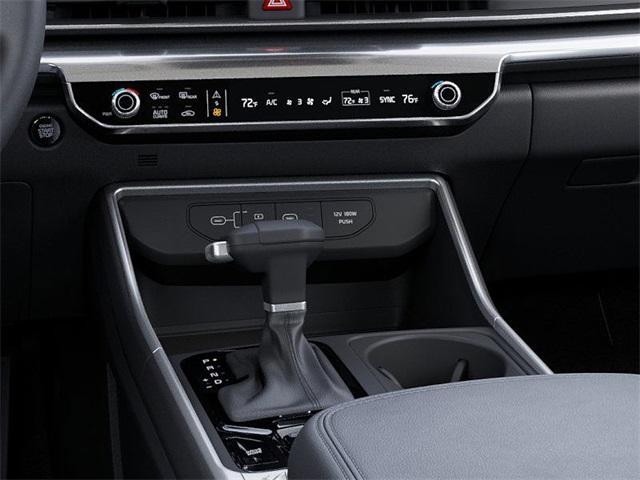 Photo of 2025 Ivory Silver Kia Carnival