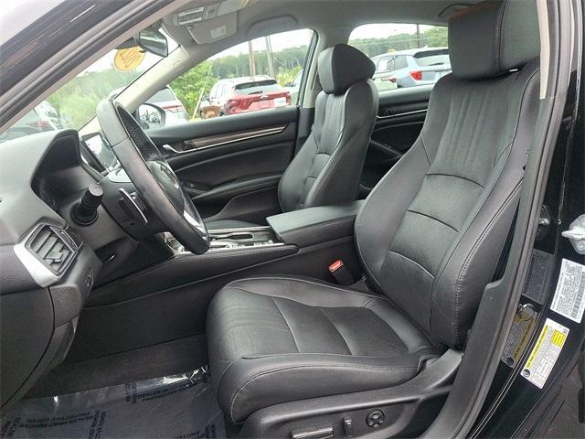 Photo of 2021 Crystal Black Pearl Honda Accord