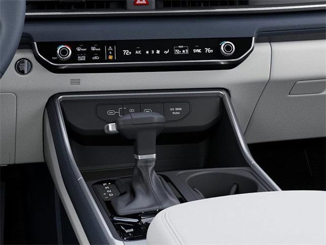 Photo of 2025 Ceramic Silver Kia Carnival