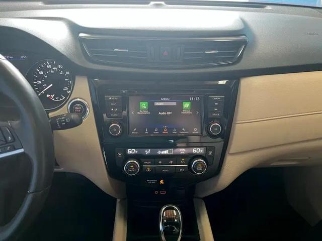 Photo of 2018 Scarlet Ember Nissan Rogue