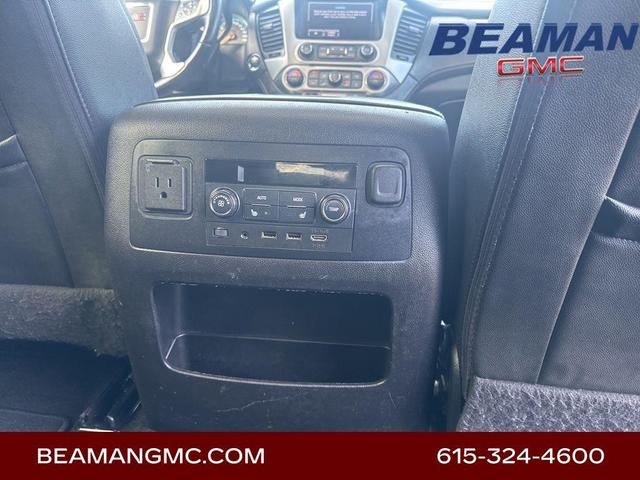 Photo of 2017 Quicksilver Metallic GMC Yukon
