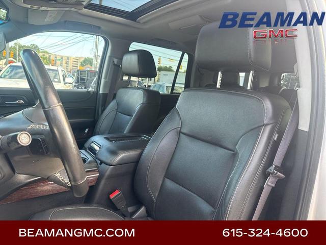 Photo of 2017 Quicksilver Metallic GMC Yukon