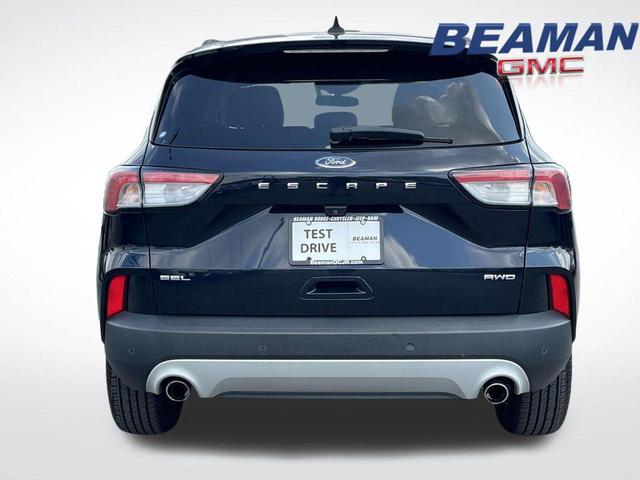 Photo of 2021 Blue Metallic Ford Escape