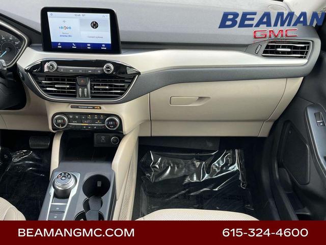 Photo of 2021 Blue Metallic Ford Escape