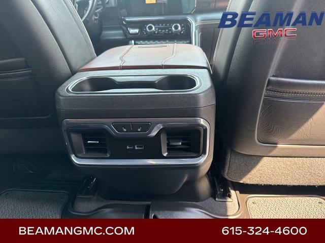 Photo of 2024 Onyx Black GMC Sierra 2500