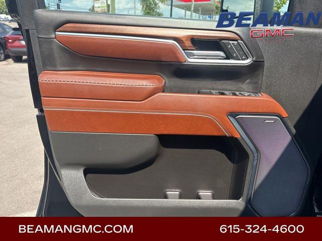 Photo of 2024 Onyx Black GMC Sierra 2500