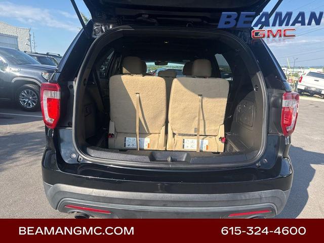Photo of 2016 Shadow Black Ford Explorer