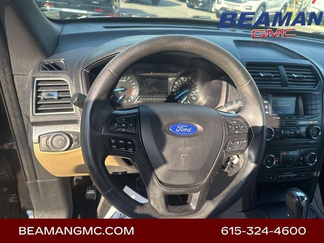Photo of 2016 Shadow Black Ford Explorer