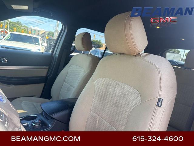 Photo of 2016 Shadow Black Ford Explorer