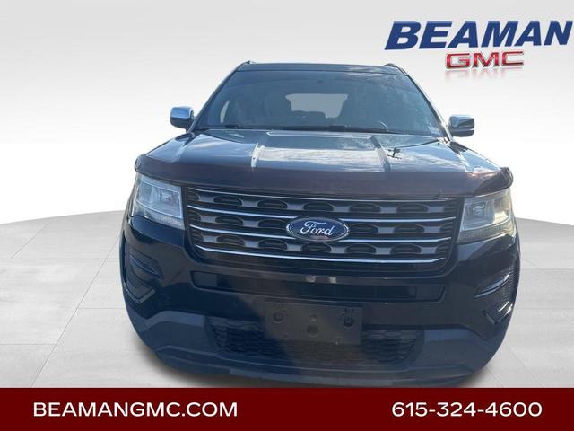 Photo of 2016 Shadow Black Ford Explorer