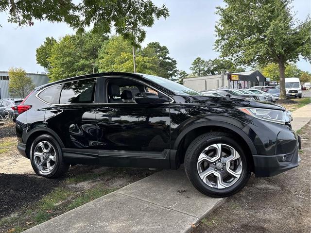 Photo of 2018 Crystal Black Pearl Honda CR-V