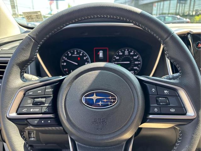 Photo of 2023 Crystal White Pearl Subaru Ascent