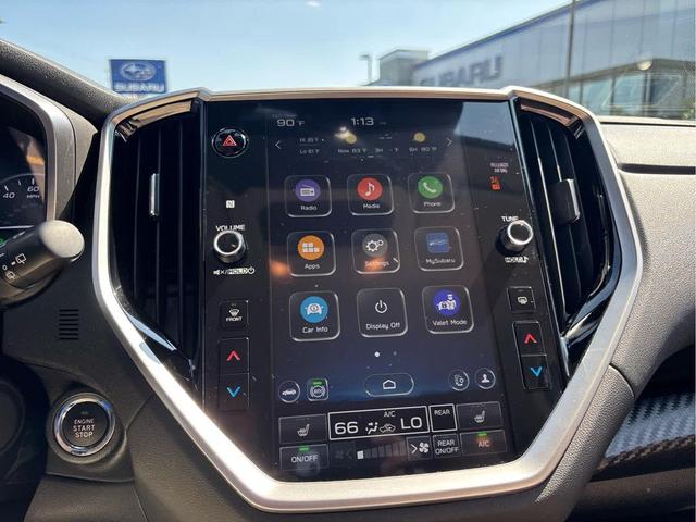 Photo of 2023 Crystal White Pearl Subaru Ascent