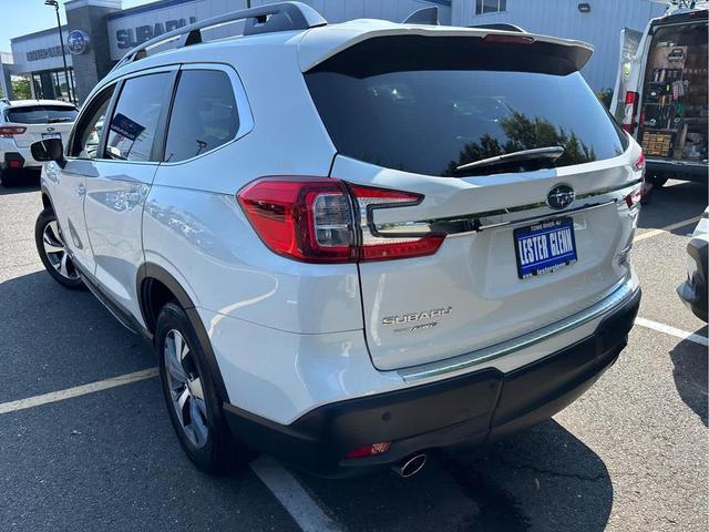 Photo of 2023 Crystal White Pearl Subaru Ascent