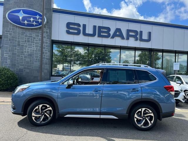Photo of 2023 Horizon Blue Pearl Subaru Forester