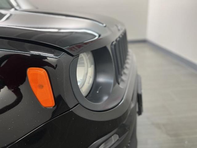 Photo of 2018 Black Jeep Renegade