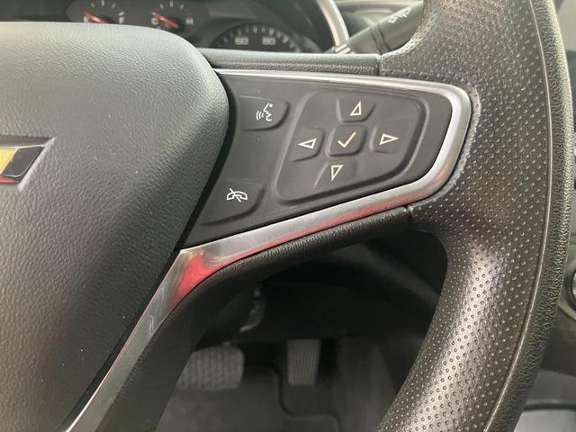 Photo of 2023 Summit White Chevrolet Malibu